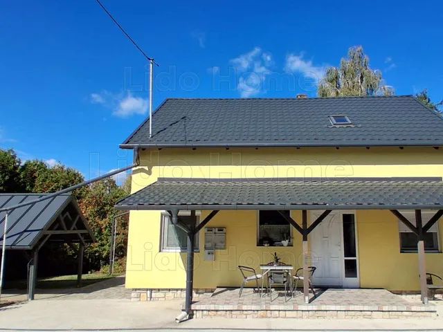 Eladó ház Siófok, Szabadifürdő 140 nm