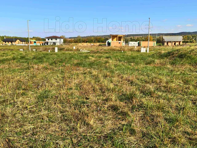 Eladó telek Balatonföldvár 726 nm