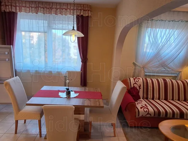 Eladó lakás Siófok, Fokihegy 80 nm