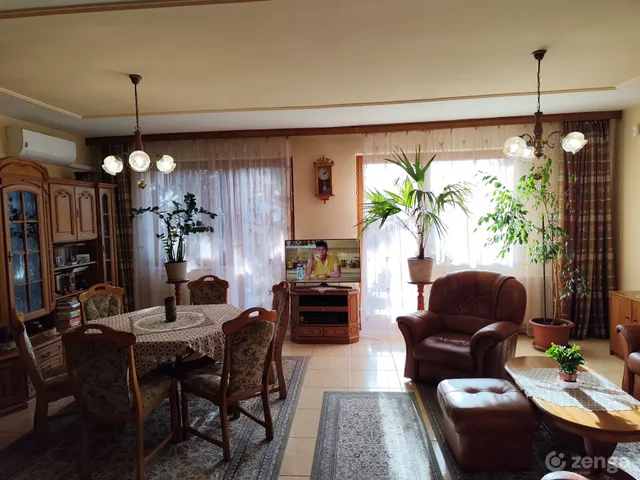 Eladó ház Budapest XXII. kerület, Budatétény 190 nm