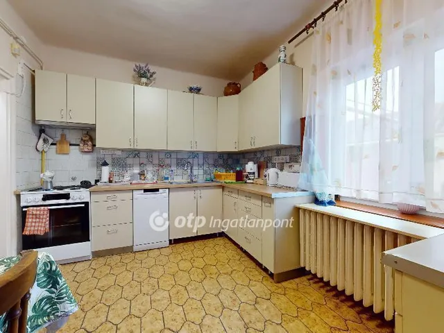 Eladó ház Sajószentpéter 110 nm