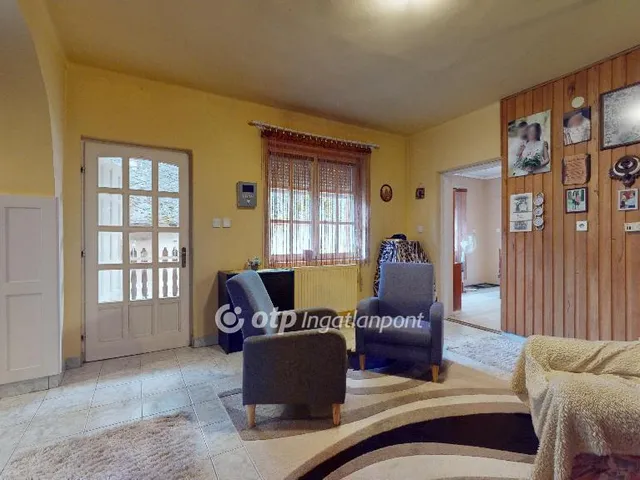 Eladó ház Alsóvadász 170 nm