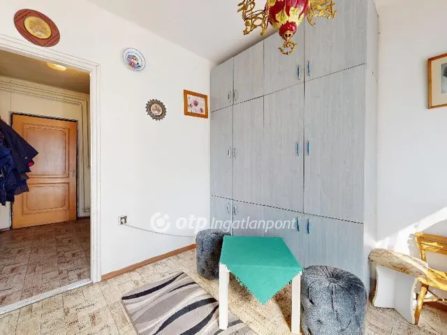 Eladó lakás Edelény 139 nm