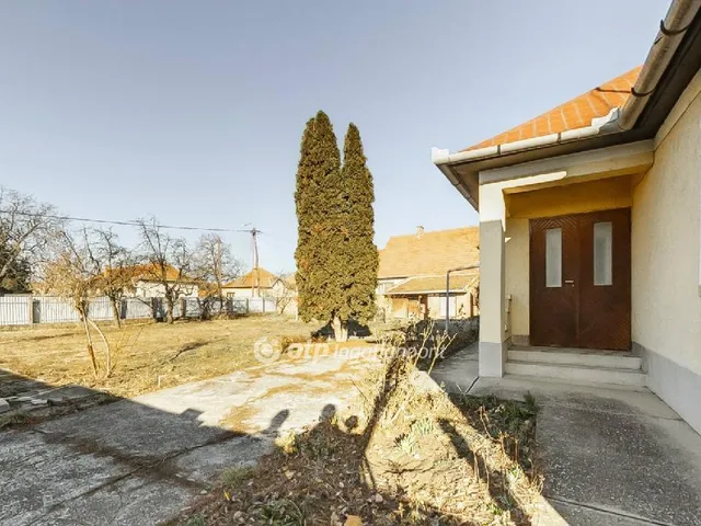 Eladó ház Mezőkövesd 110 nm