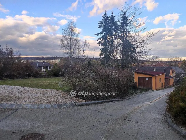 Eladó telek Miskolc 793 nm