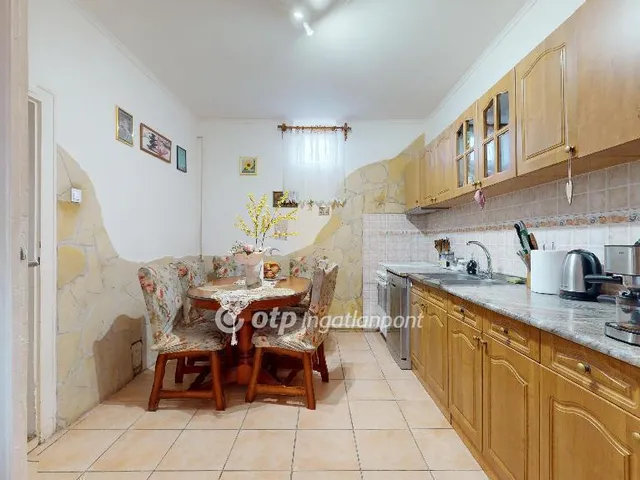 Eladó ház Mezőkövesd 130 nm