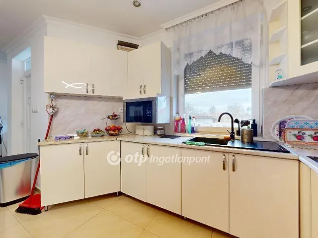 Eladó ház Sajószentpéter 150 nm