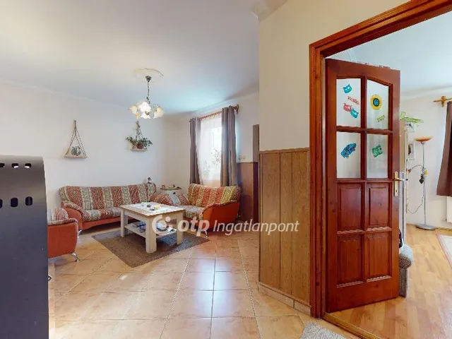 Eladó ház Bekecs 76 nm