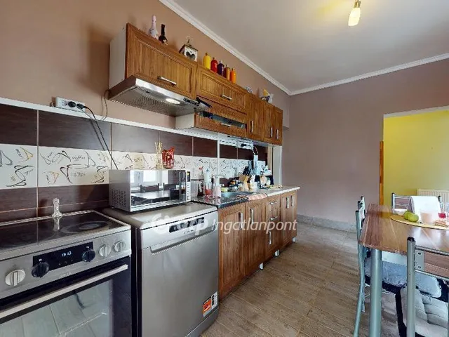 Eladó ház Hejőkeresztúr 120 nm