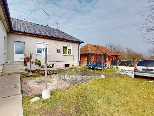 Eladó ház Hejőkeresztúr 120 nm