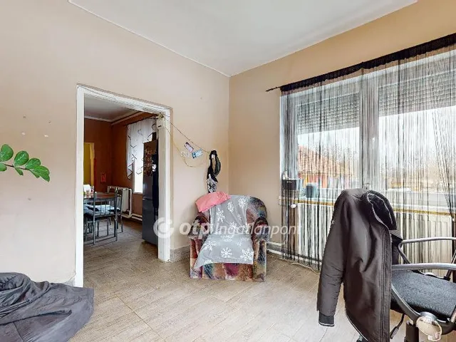 Eladó ház Hejőkeresztúr 120 nm