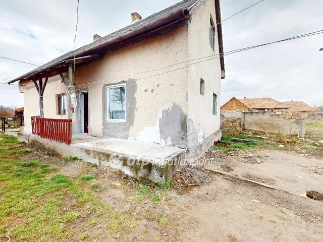 Eladó ház Encs 90 nm