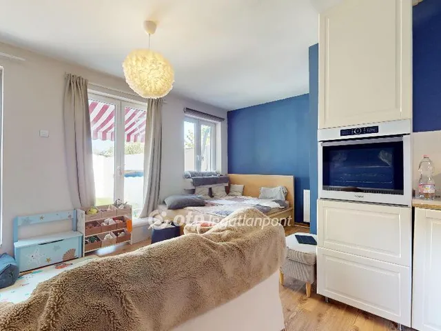 Eladó ház Encs 242 nm