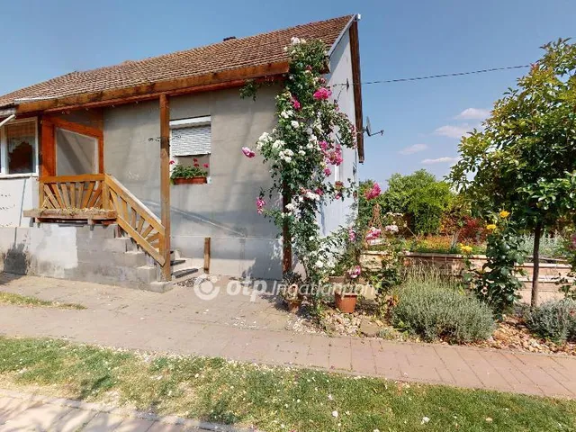 Eladó ház Mezőnagymihály 106 nm