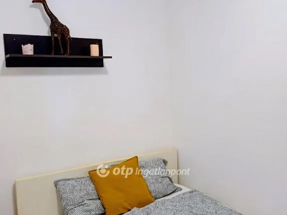 Eladó kereskedelmi és ipari ingatlan Eger 202 nm