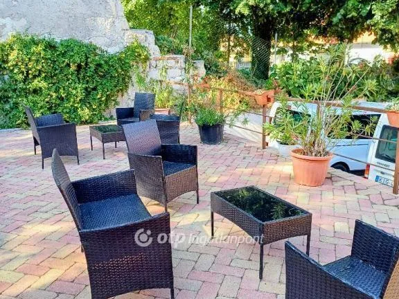 Eladó kereskedelmi és ipari ingatlan Eger 202 nm