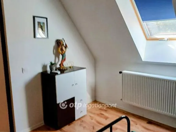 Eladó kereskedelmi és ipari ingatlan Eger 202 nm