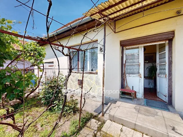 Eladó ház Mezőcsát 80 nm