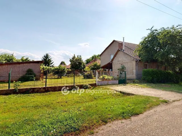 Eladó ház Nyékládháza 201 nm