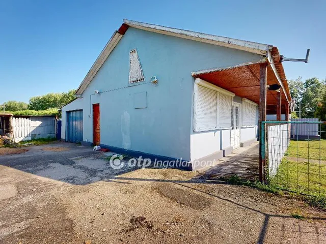Eladó ház Tiszaújváros 92 nm