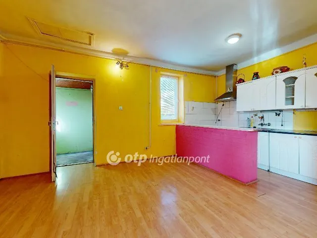 Eladó ház Tiszaújváros 92 nm