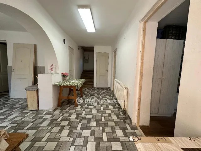 Eladó ház Mezőcsát 82 nm