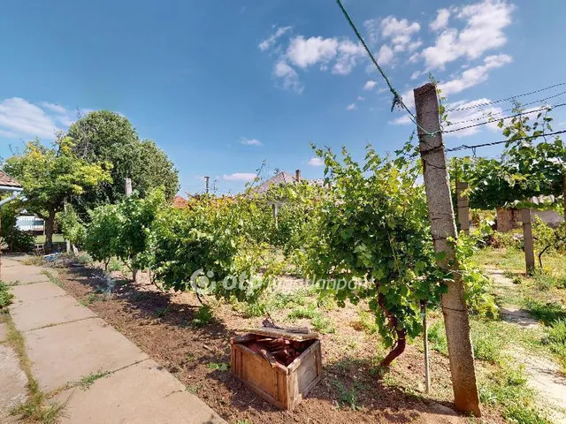 Eladó ház Mezőkövesd 72 nm