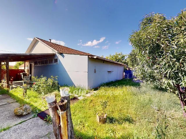 Eladó ház Tiszaújváros 92 nm