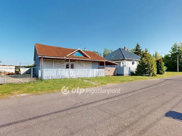 Eladó ház Tiszaújváros 92 nm