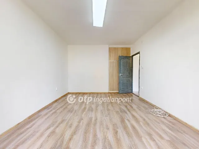 Eladó lakás Kazincbarcika 44 nm