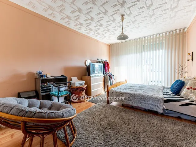 Eladó lakás Kazincbarcika 114 nm