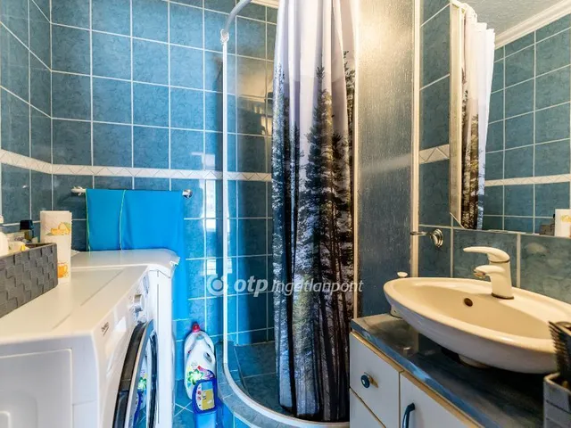 Eladó lakás Kazincbarcika 114 nm