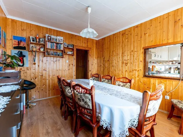 Eladó lakás Kazincbarcika 114 nm