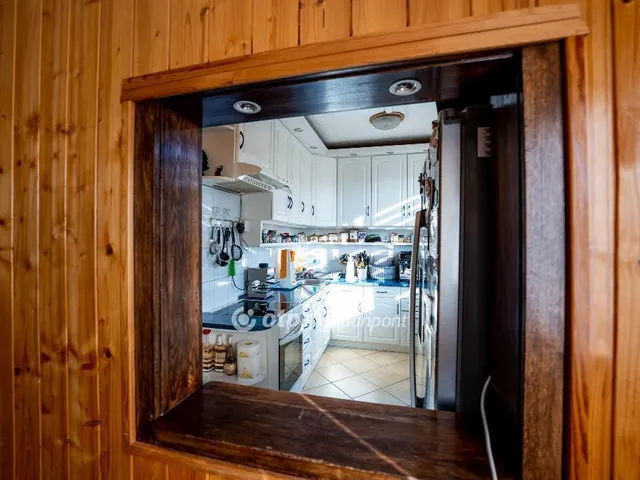 Eladó lakás Kazincbarcika 114 nm