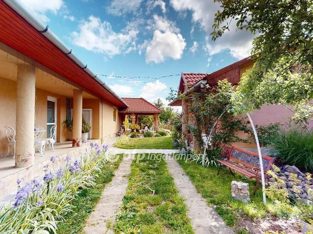 Eladó ház Mezőkövesd 123 nm