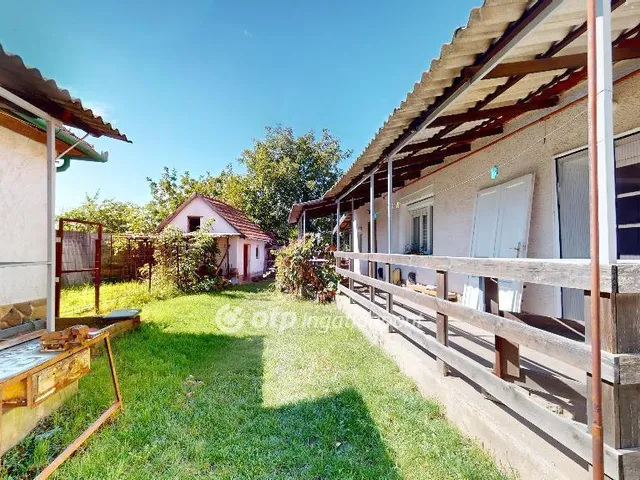 Eladó ház Mezőkövesd 74 nm