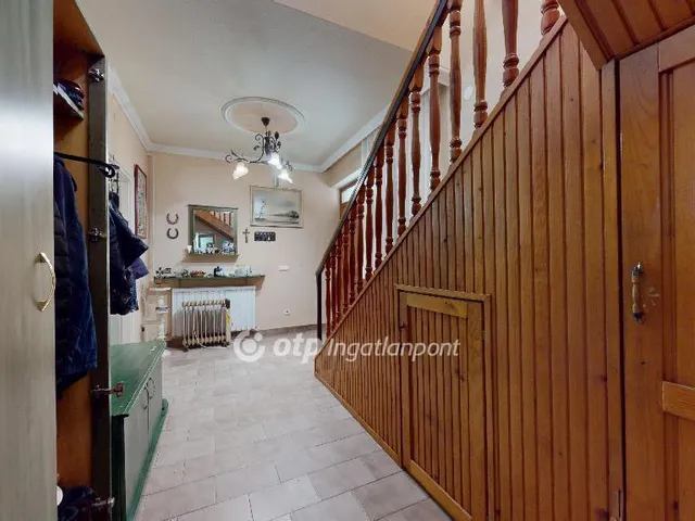 Eladó ház Mezőkövesd 223 nm