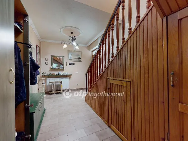 Eladó ház Mezőkövesd 223 nm