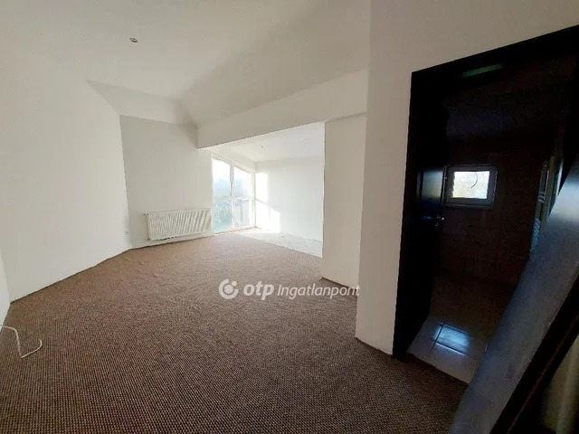 Eladó ház Mezőnyárád 625 nm