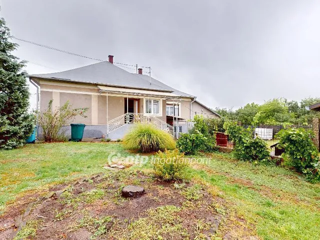 Eladó ház Felsőnyárád 100 nm