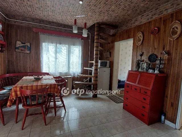 Eladó üdülő és hétvégi ház Mezőkövesd 74 nm