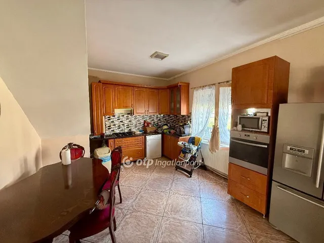 Eladó ház Miskolc 185 nm