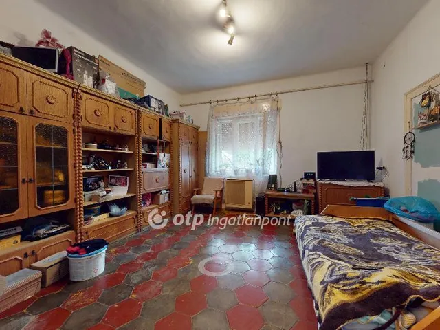 Eladó ház Mezőkeresztes 98 nm