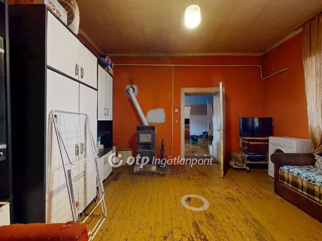 Eladó ház Mezőkeresztes 98 nm