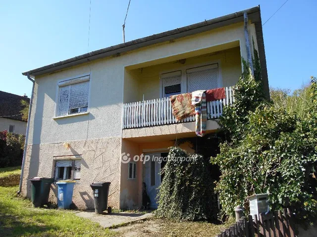 Eladó ház Trizs 105 nm