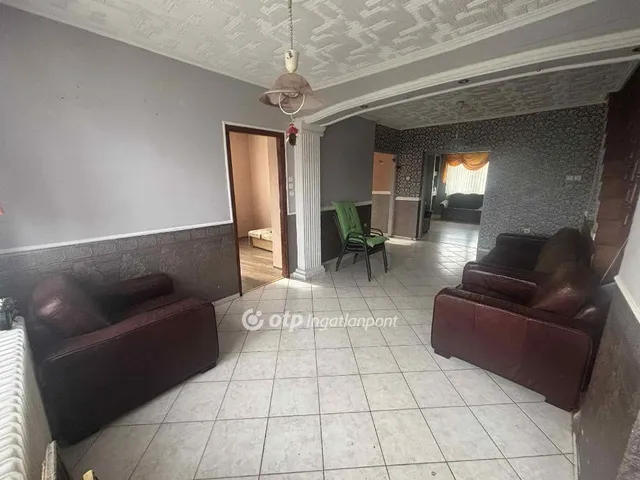 Eladó ház Forró 120 nm