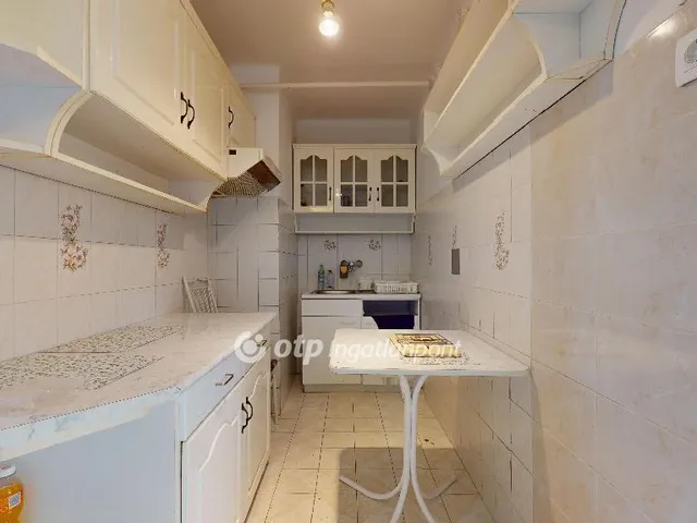 Eladó ház Halmaj 250 nm