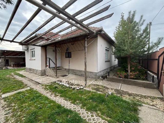 Eladó ház Emőd 75 nm
