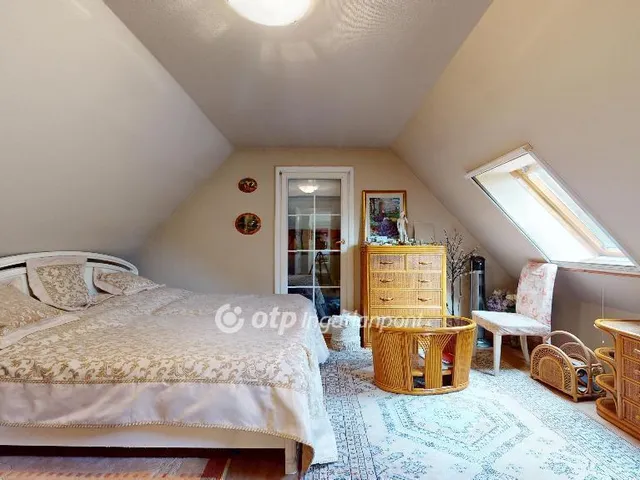 Eladó ház Halmaj 300 nm