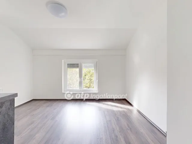 Eladó lakás Edelény 72 nm